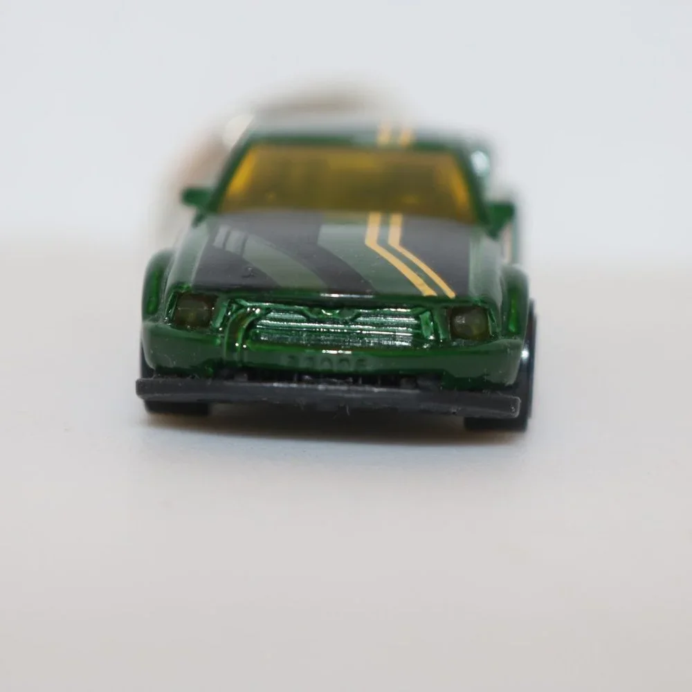 Hot Wheels '05 Mustang key chain modified OOAK